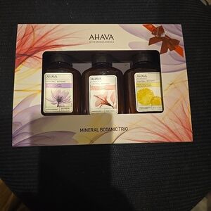 Ahava Mineral Botanic Trio Set